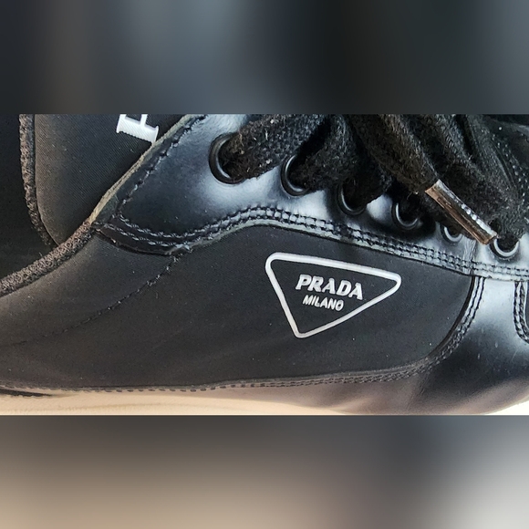 Prada Men's 11.5 Black Shock Absorbing Low Top - Picture 3 of 15